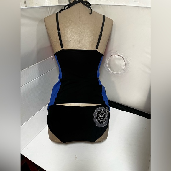 Cute colorful Swin Top Athleta bottoms are degree with tag size small - Picture 12 of 14